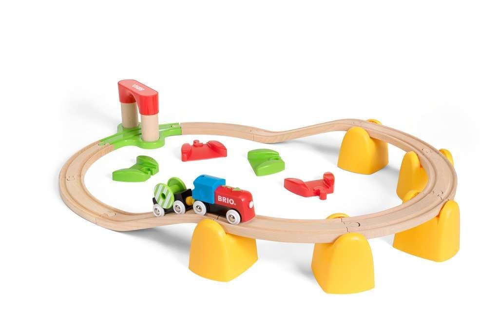 25 Piece Wood Train Set R46227