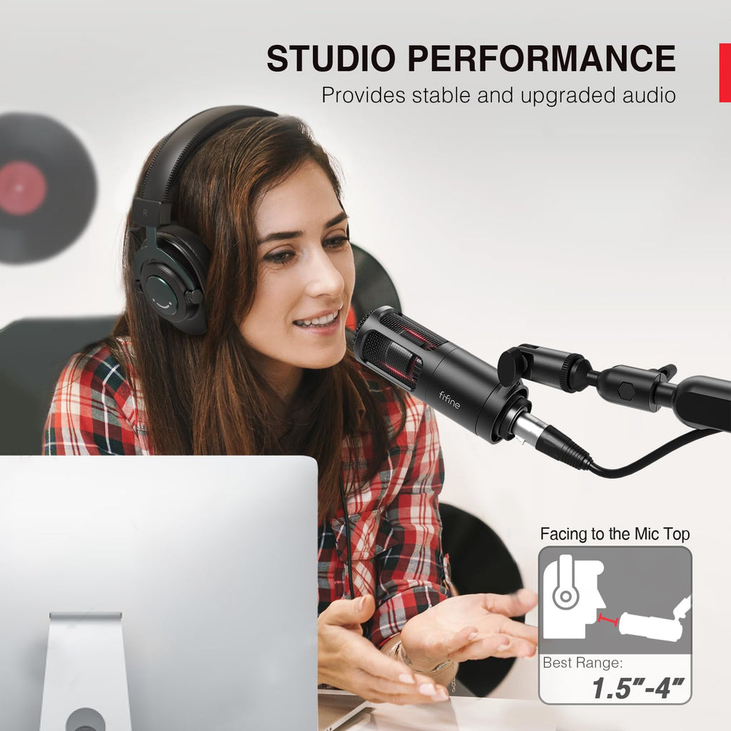 XLR Dynamic Microphone G528631