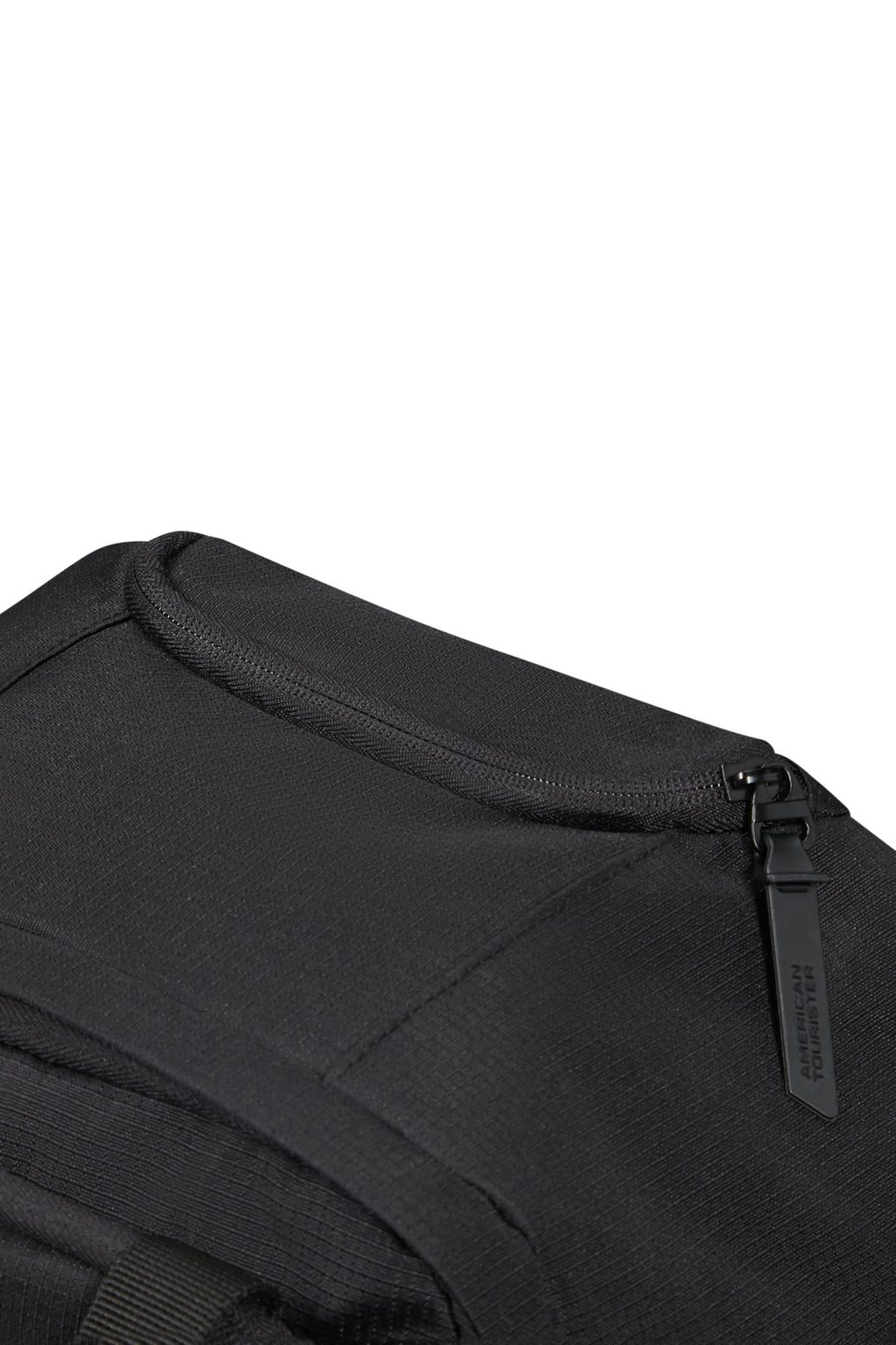 Black 38 L Wheeled Cabin Bag F93577