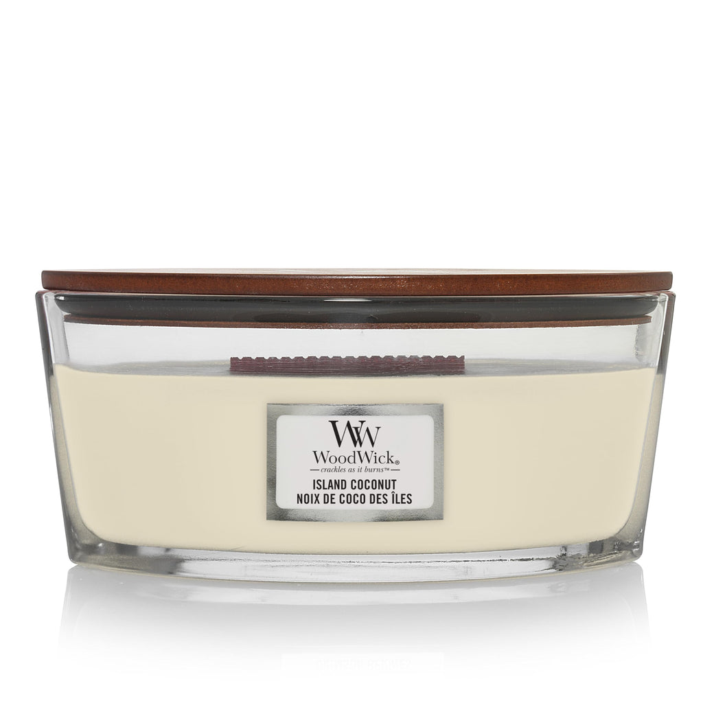 Island Coconut Scented Candle with Crackling Wick C8609