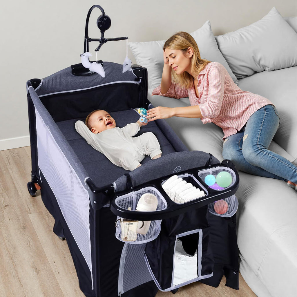 4 in 1 Portable Playard Baby Bassinet L9437
