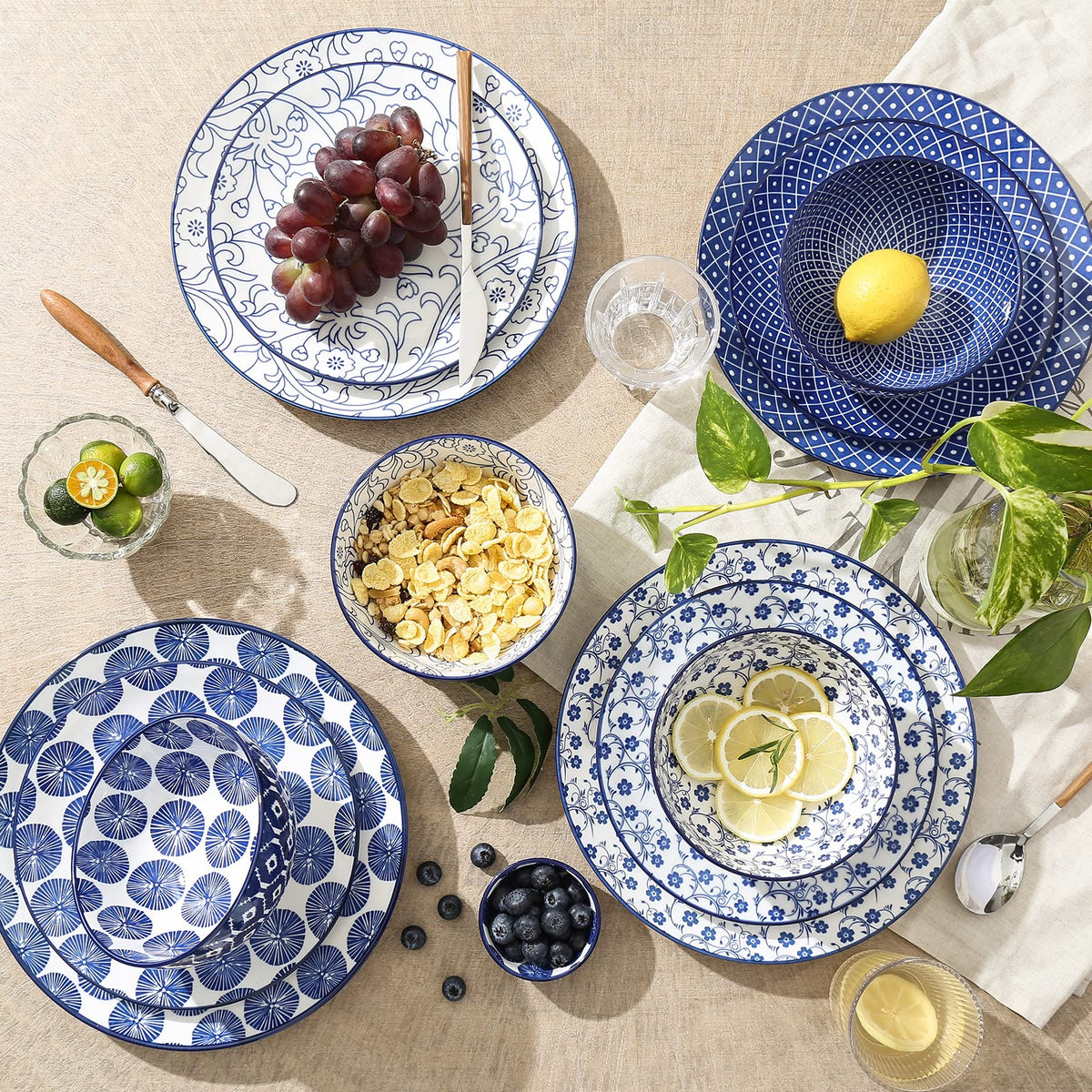 Ceramic Dinnerware Set 12 Pieces S82360